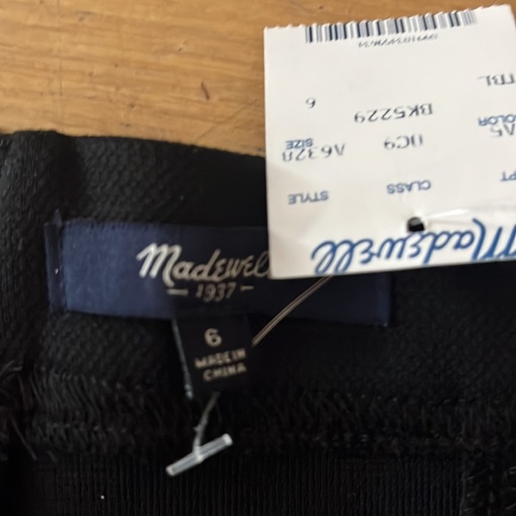 NWT MADEWELL black fit and flare a line mini skirt size 6 - Picture 2 of 3